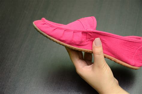 are there fake toms shoes|toms shoes identification.